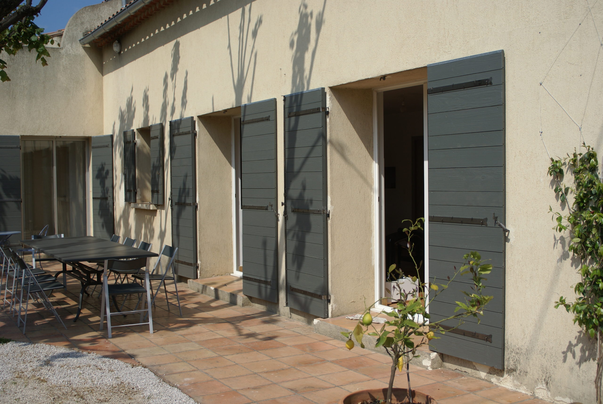 VOLETS-PROVENCAUX-MARSEILLE